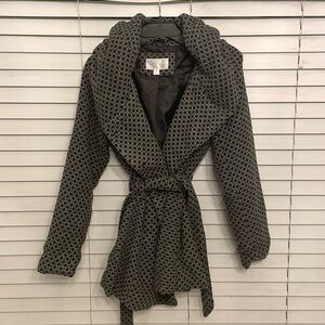Xhilaration, Women’s Black and Gray Coat, Size Medium